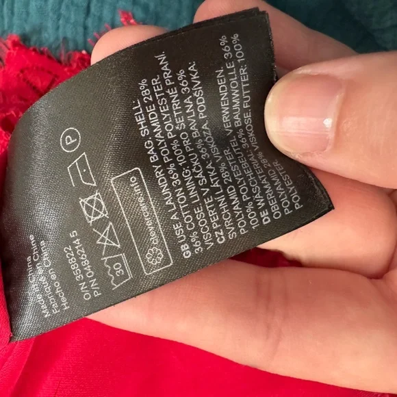 H&M Red Lace Pencil Skirt - Picture 9 of 11